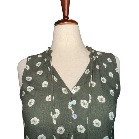 Market & Spruce Green Floral Sleeveless Blouse | Tie Neck | Size Small - Picture 6 of 8